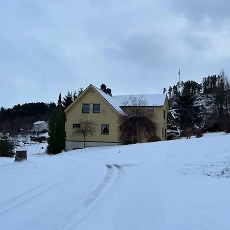 The Yellow House * Sykkylven