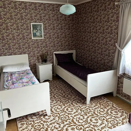 The Yellow House Holiday home